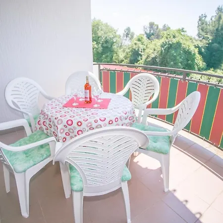 Διαμέρισμα Nice Branka Close To Beach In