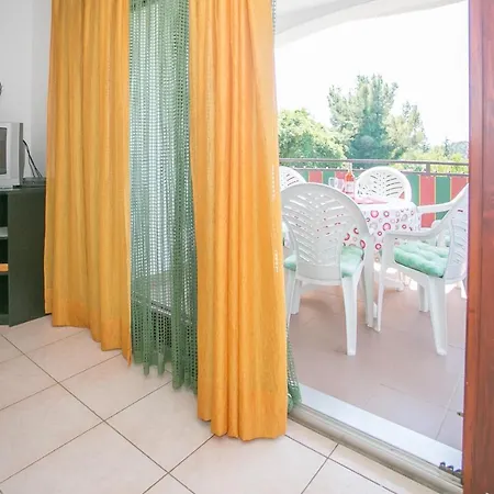 Διαμέρισμα Nice Branka Close To Beach In *