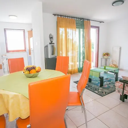 Nice Branka Close To Beach In *