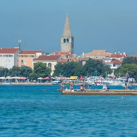 Nice Branka Close To Beach In * Poreč